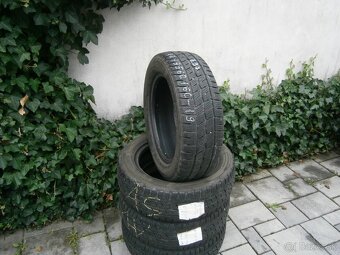 Predám 4x zimné pneu Hankook 195/60 R16C 99/97T - 2