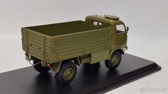 Premium ClassiXXs Tatra 805 valník olivovo zelená 1:43 - 2