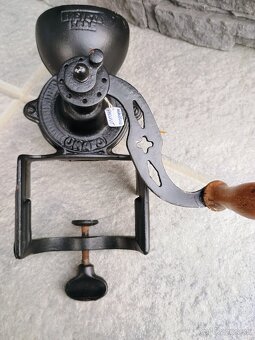 starozitne mlynceky - 2