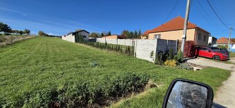 Predam pozemok obec Zikava - 2