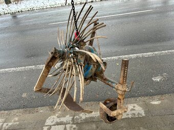 Vyorávač zemiakov-čert - 2