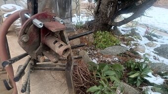 Vyorávací pluh za TZ 4k - 2