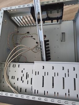 DTK computer PC skrinka - 2