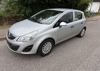 Opel Corsa 1,2i Nová STK klima zimáky benzín manuál 51 kw - 2