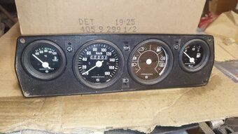 Škoda 105L 120L Čierne budíky - 2