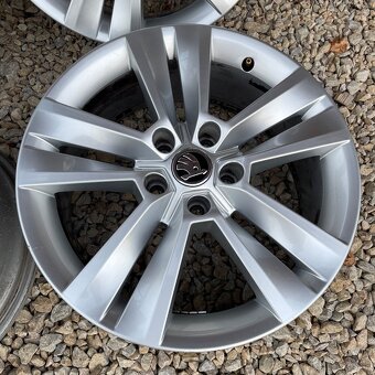hliníkove disky skoda 5x112 r17 - 2