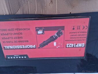 Strihací strojček na strihanie oviec - 2