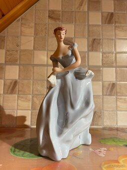 Soška royal dux - 2