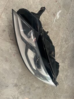 Svetlo passat cc - 2