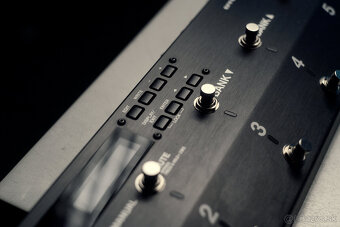 Boss ES-8 Effects Switching System - 2