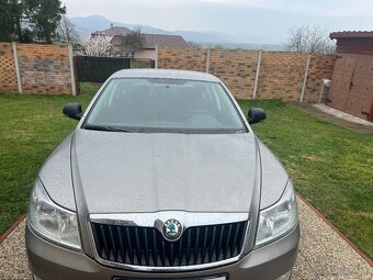 Škoda Octavia - 2