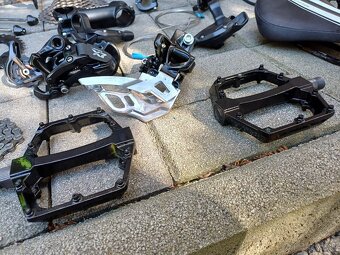 Komponenty SRAM X7 & X5 - 2