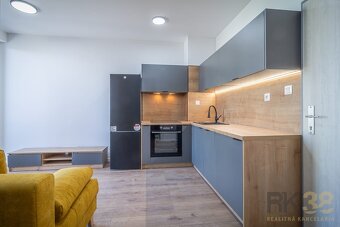 Krásny, zariadený apartmán v podhorskom meste Svit - 2