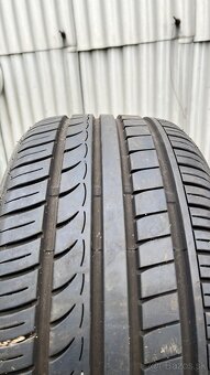 🟡2ks letné pneu 225/40 r18 - 2