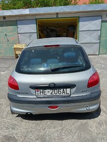 Peugeot 206 len 104000km - 2