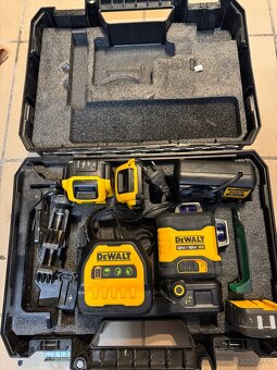 Laser DeWalt DCE089G18 - 2