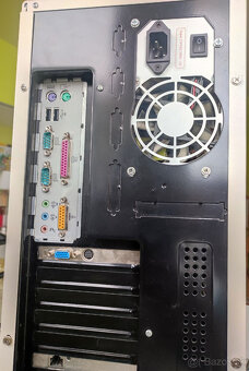 Retro PC Athlon XP 1.5 Ghz, 2GB RAM, Geforce MX 440 64MB - 2