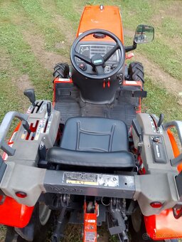 KUBOTA - 2