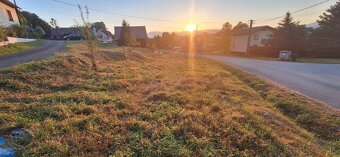 Stavebný pozemok pre rodinný dom Dubové 985m2 - 2