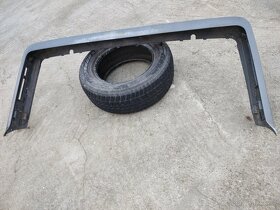 BMW E30 kapota a zadny narazník - 2