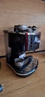 Kávovar Delonghi - 2