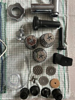 ELEKTRICKY MLYNCEK NA MÄSO TEFAL, SET - 2