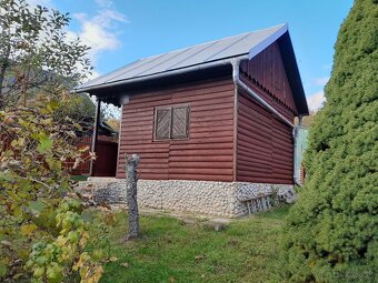 Záhrada s chatkou - 2