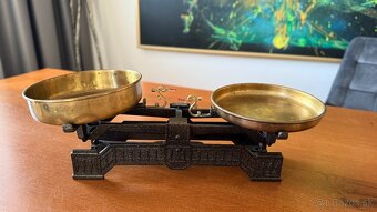 Historická rovnovážna váha REKORD 5 kg – liatina + mosadz - 2