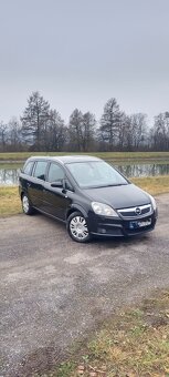 Zafira automat 7 miest nová STK - 2