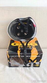 Prilba Author na skateboard alebo korčule - 2