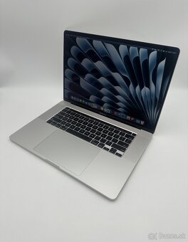 MacBook Pro 16" 2019 CTO 16/500GB Silver + ZÁRUKA - 2