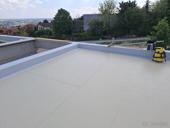 HYDROIZOLÁCIE PLOCHÝCH STRIECH - 2
