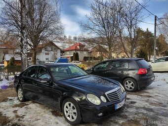 Mercedes benz W211 - 2