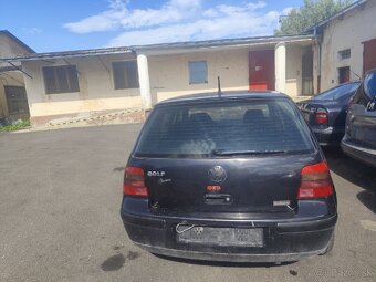 Rozpredám golf 4 - 2