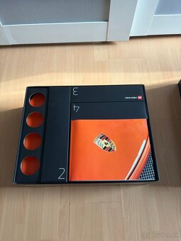 LEGO TECHNIC 42056 Porsche 911 GT3 RS - 2