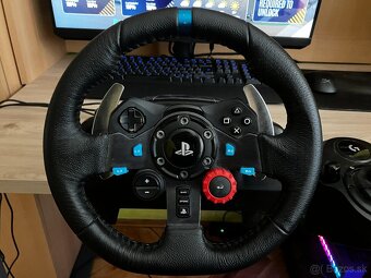 Volant Logitech G29 s pedálmi a radiacou pákou - 2