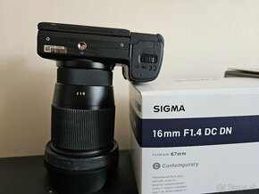 Sony A6400 + Sigma 16mm f/1.4 DC DN Top Stav - 2