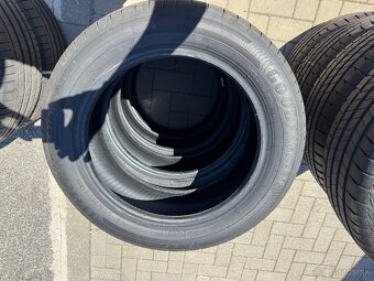 195/55R16 Goodyear - 2
