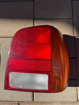 Zadné svetlá Volkswagen Polo 6N1 - 2