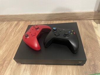 Xbox one x - 2