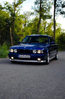 BMW E34 540i V8 Manual - 2