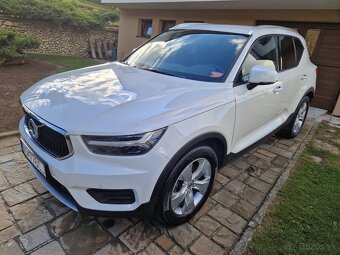 Volvo XC40 - 2