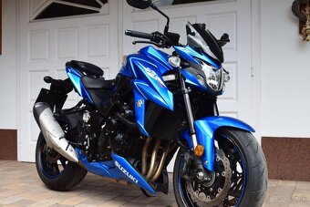 SUZUKI GSX-S 750 - 2