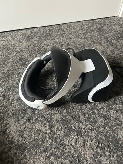 PlayStation VR headset - 2