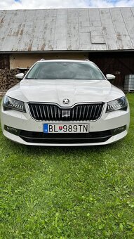 Predám Škoda Superb 3 Laurin & Klement 2,0 TDi 140 kW 4x4 DS - 2