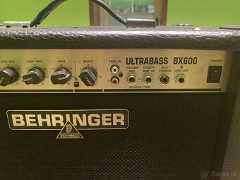 Combo Behringer Ultrabass BX600 - 2