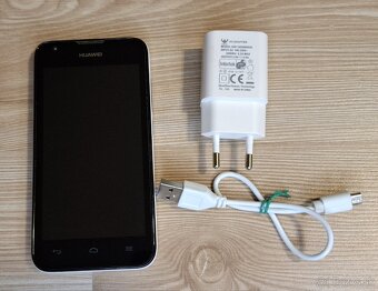 Huawei Y550 - 2
