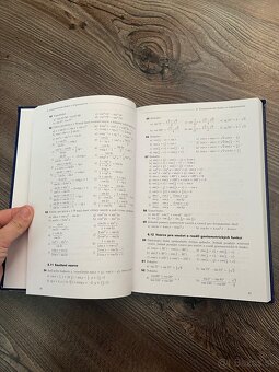 Jindra Petáková Matematika - 2