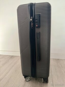 Cestovný kufor od SKYFLITE Zest medium 67cm - 2