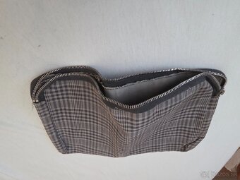 Darujem retro tašku - 2